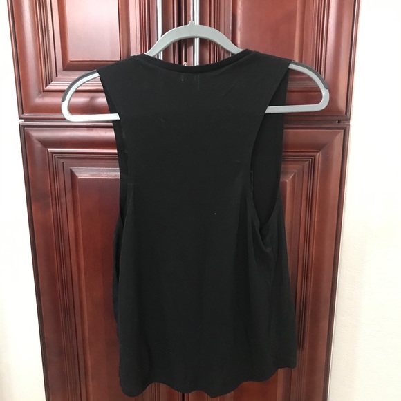 Phi Sigma Sigma Black Muscle Tank - Picture 3 of 3